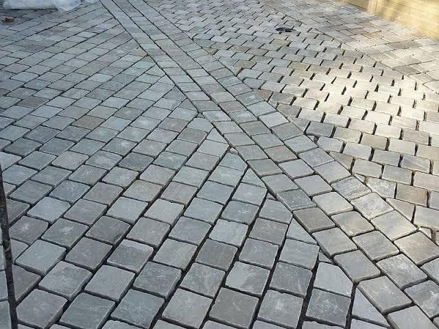Kandla Grey Sandstone Cobbles
