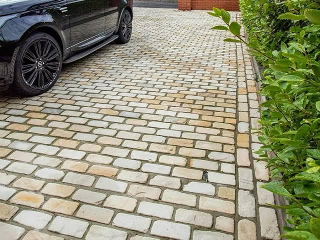 Mint Sandstone Cobbles